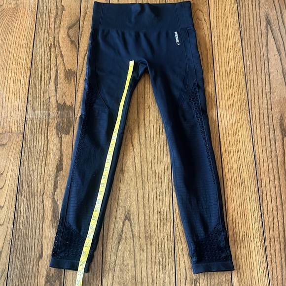 Gymshark Black Leggings - Picture 12 of 16